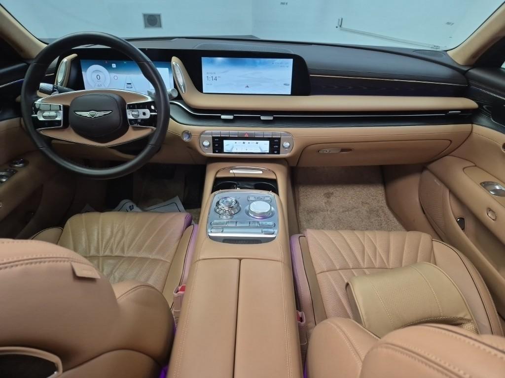 Genesis G90 - Vista 7