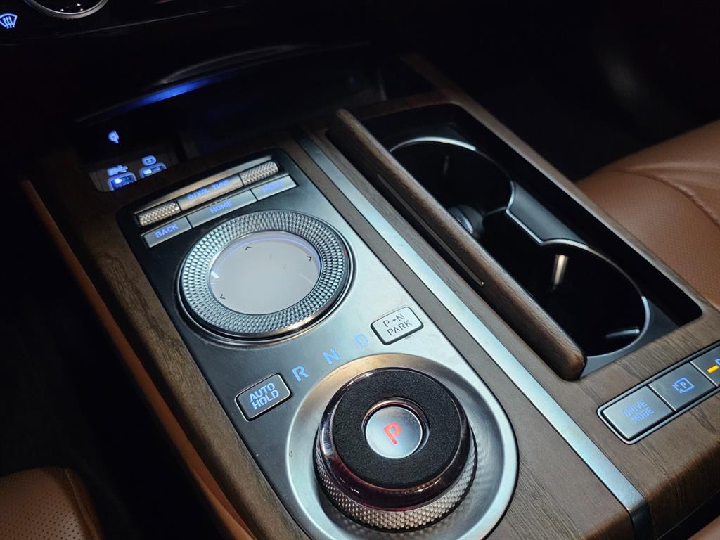 Genesis G80 - Vista 8