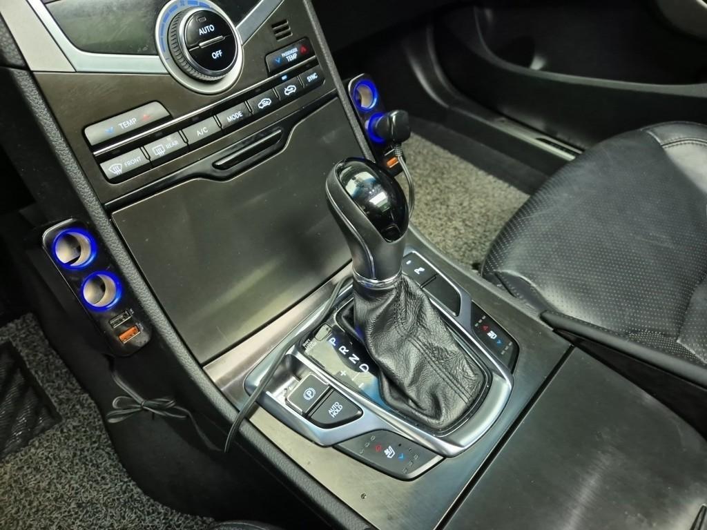 HYUNDAI Grandeur - Vista 8