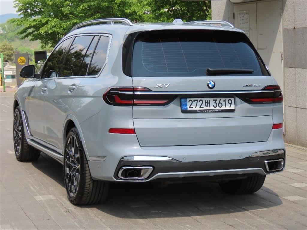 BMW X7 - Vista 7