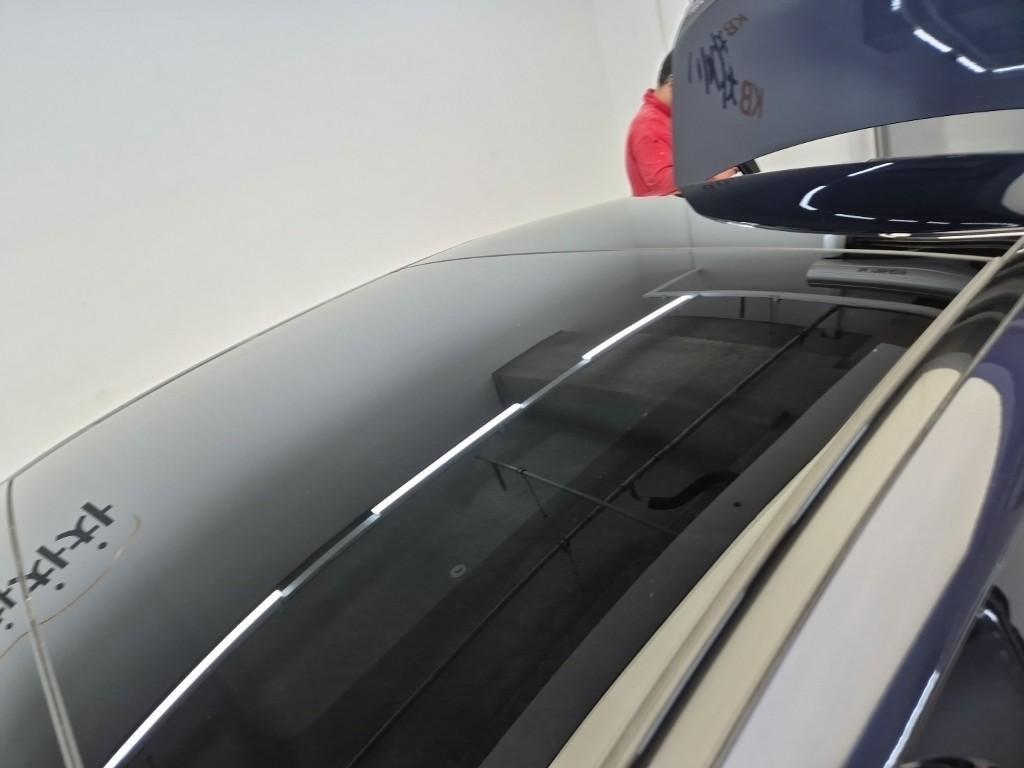 Mercedes Benz E class 2024 Azul - Importación desde Corea - HF Imports Iquique - Foto 13