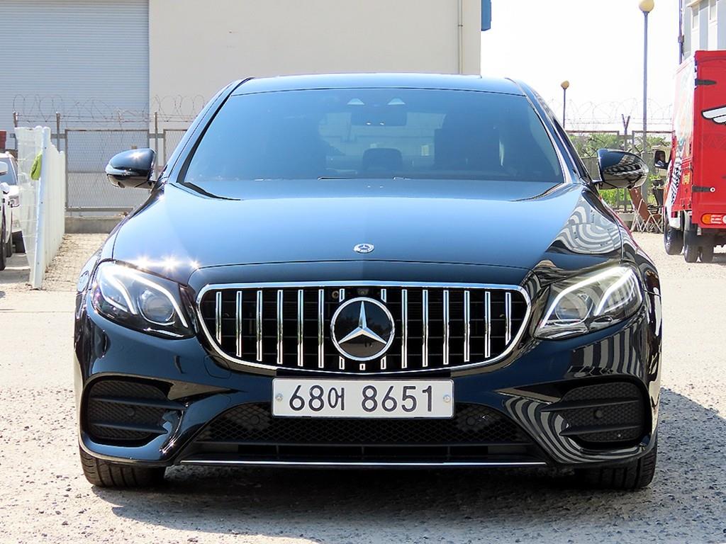 Mercedes Benz E class 2019 Negro - Importación desde Corea - HF Imports Iquique - Foto 1