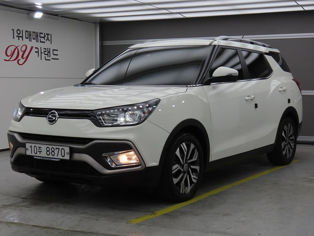 Ssangyong Tivoli 2019 Blanco - Importación desde Corea - HF Imports Iquique - Foto 1