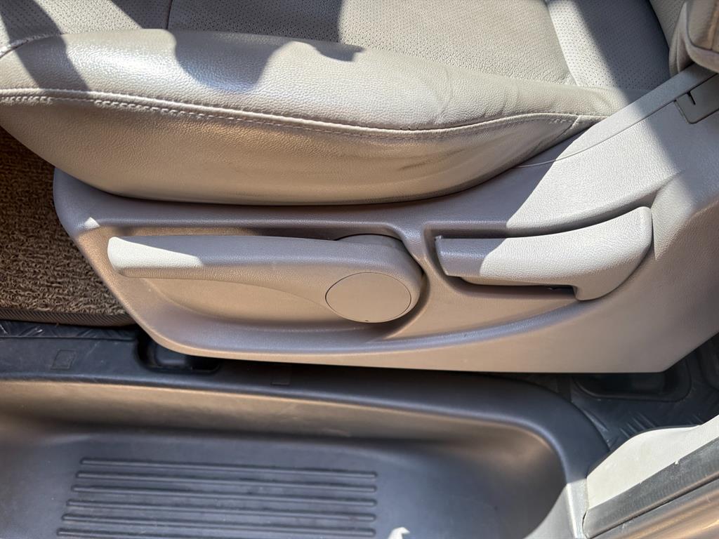 HYUNDAI Starex 2017 Gris - Importación desde Corea - HF Imports Iquique - Foto 14