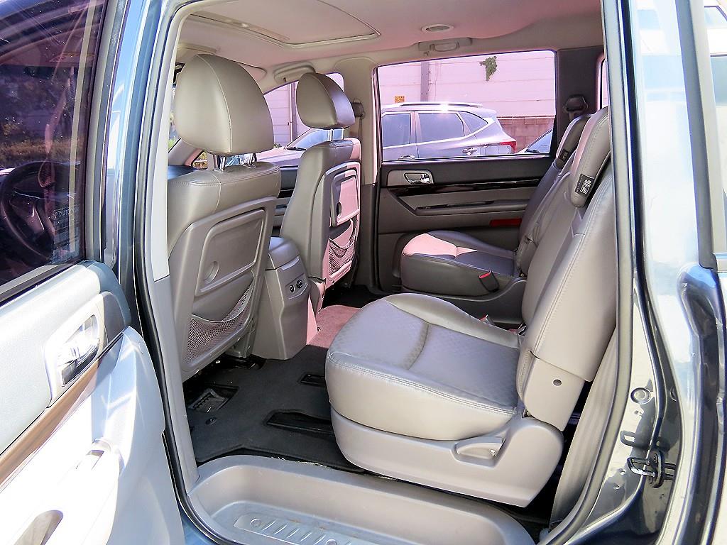 Ssangyong Korando - Vista 6