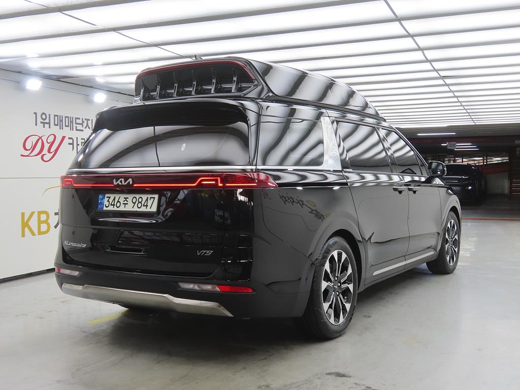 KIA Carnival - Vista 4