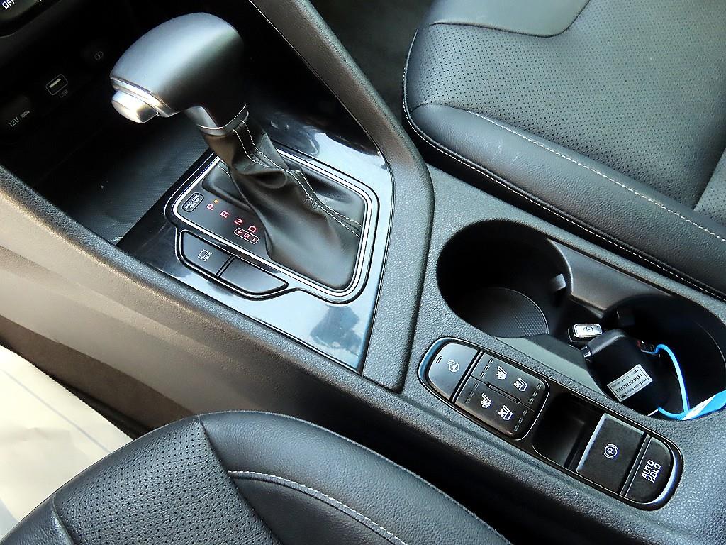 KIA Niro - Vista 10