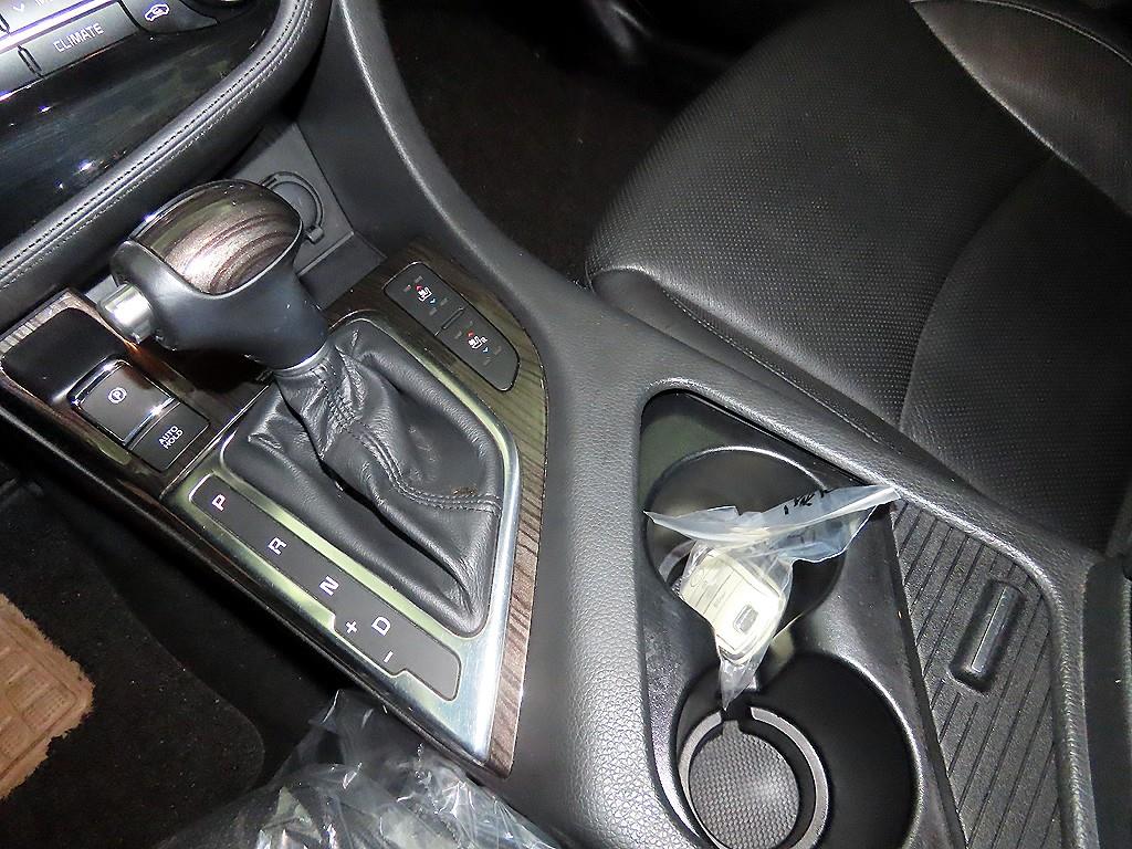 KIA K5 - Vista 12