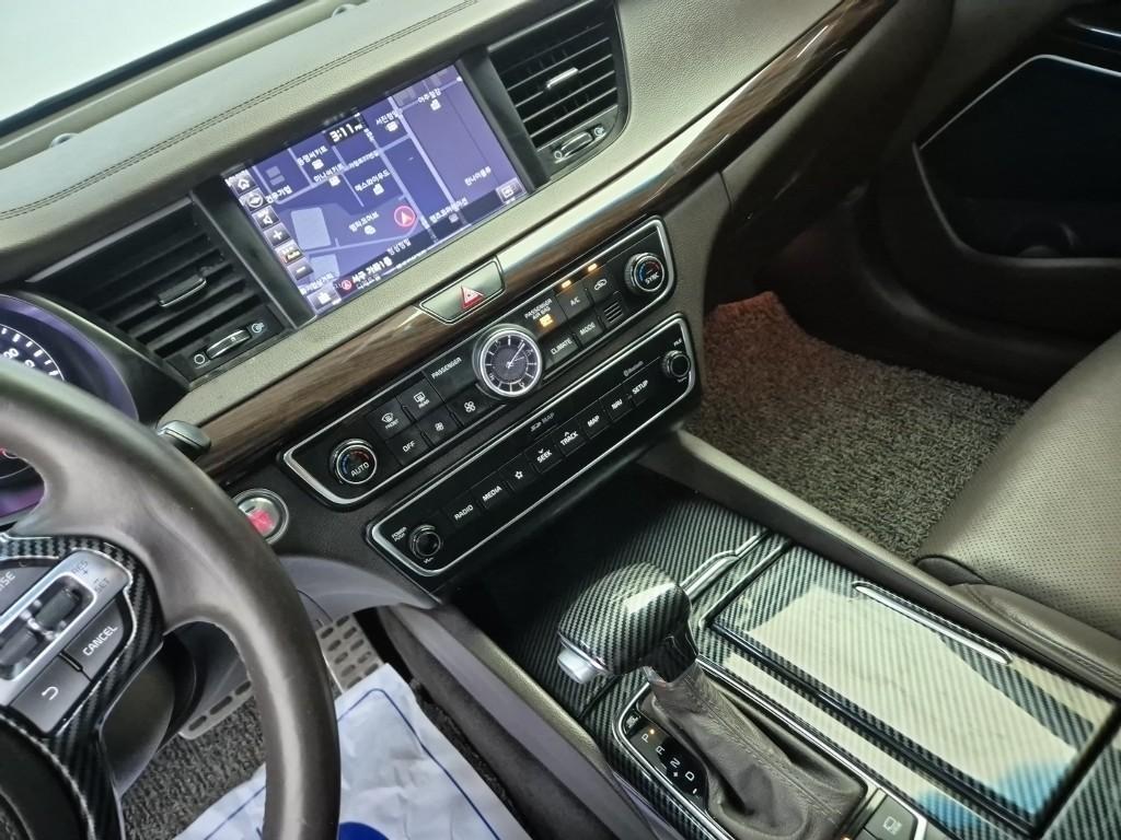 KIA K7 - Vista 8