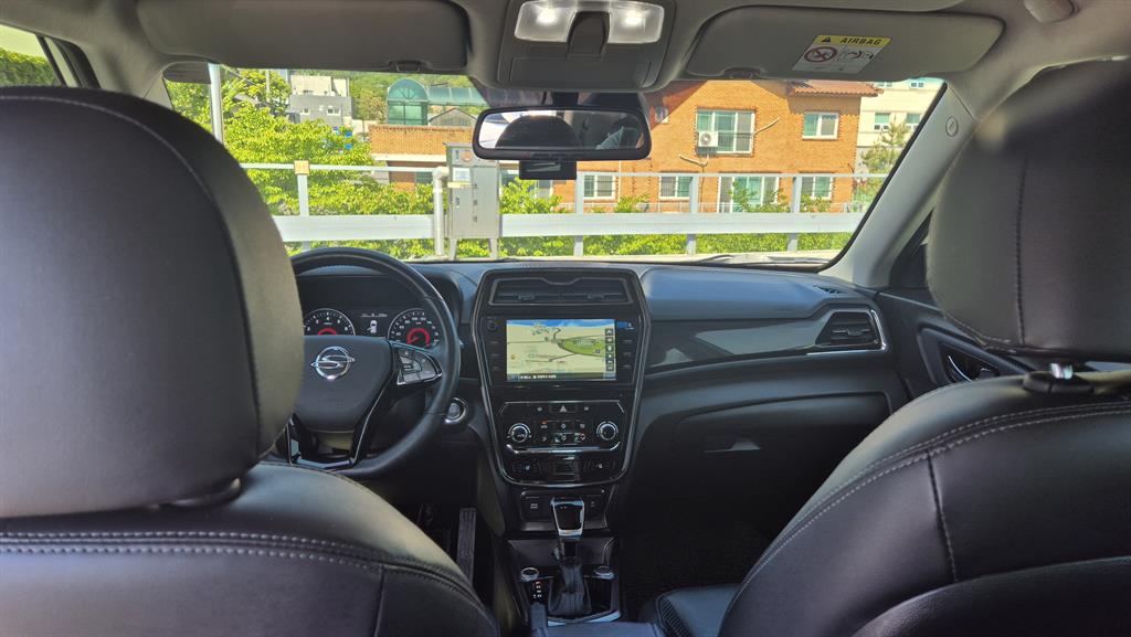 Ssangyong Tivoli 2022 Blanco - Importación desde Corea - HF Imports Iquique - Foto 14