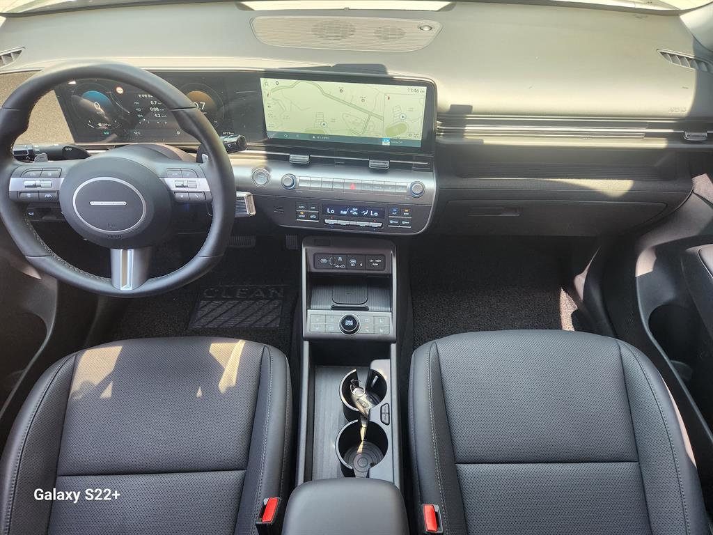 HYUNDAI Kona - Vista 7
