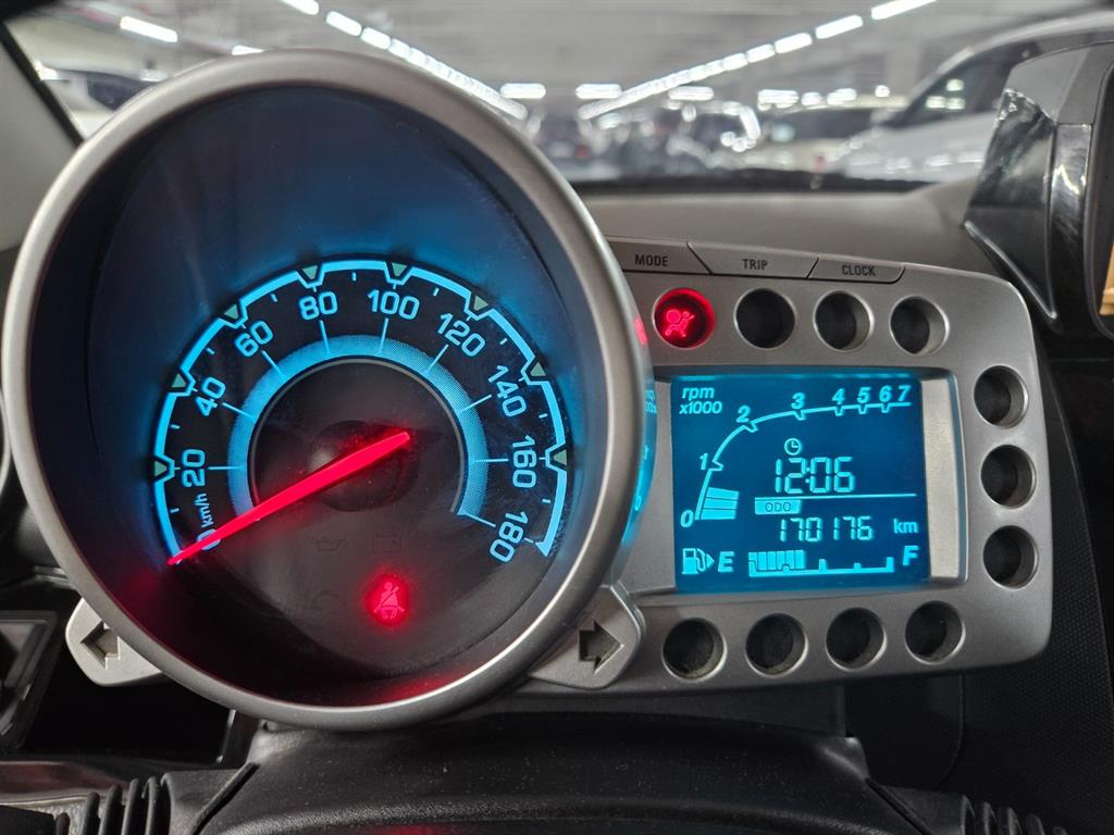 Chevrolet Spark - Vista 9