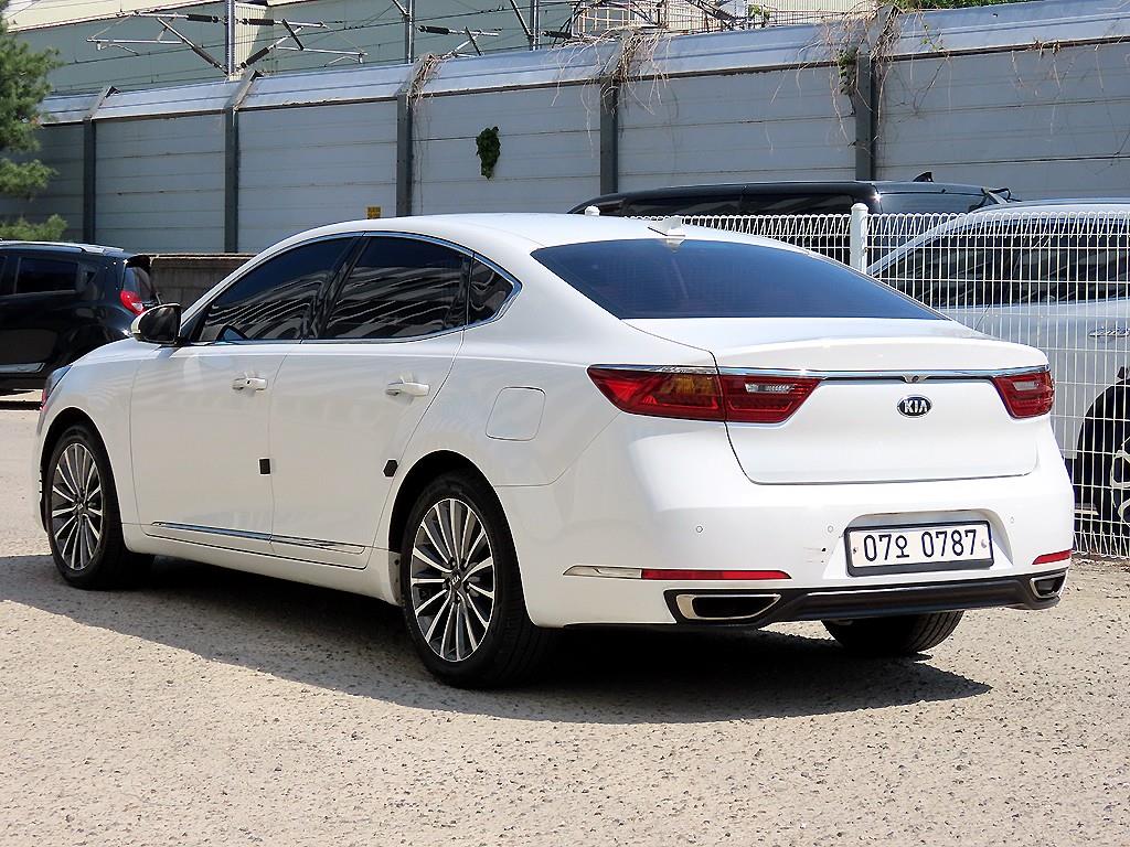 KIA K7 - Vista 3