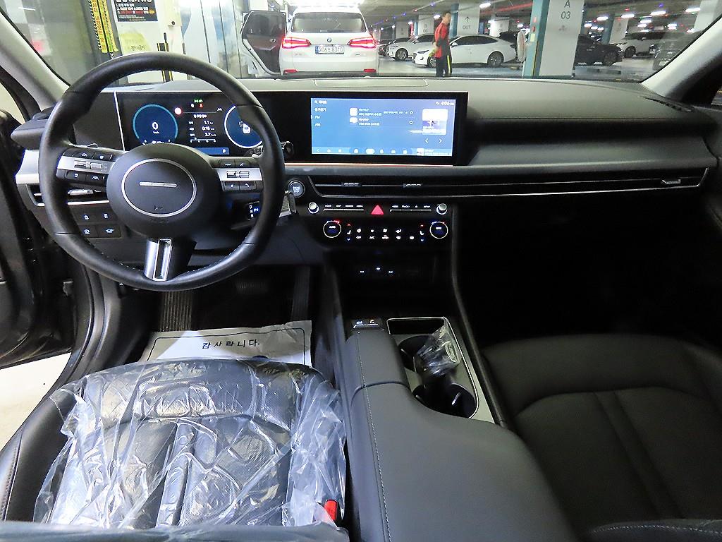 HYUNDAI Sonata - Vista 10