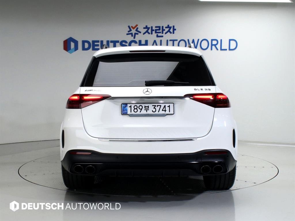 Mercedes Benz GLE Class - Vista 4