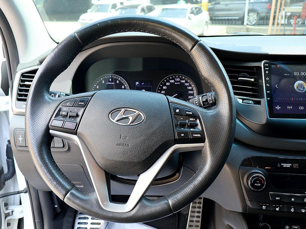 HYUNDAI Tucson 2018 Blanco - Importación desde Corea - HF Imports Iquique - Foto 8