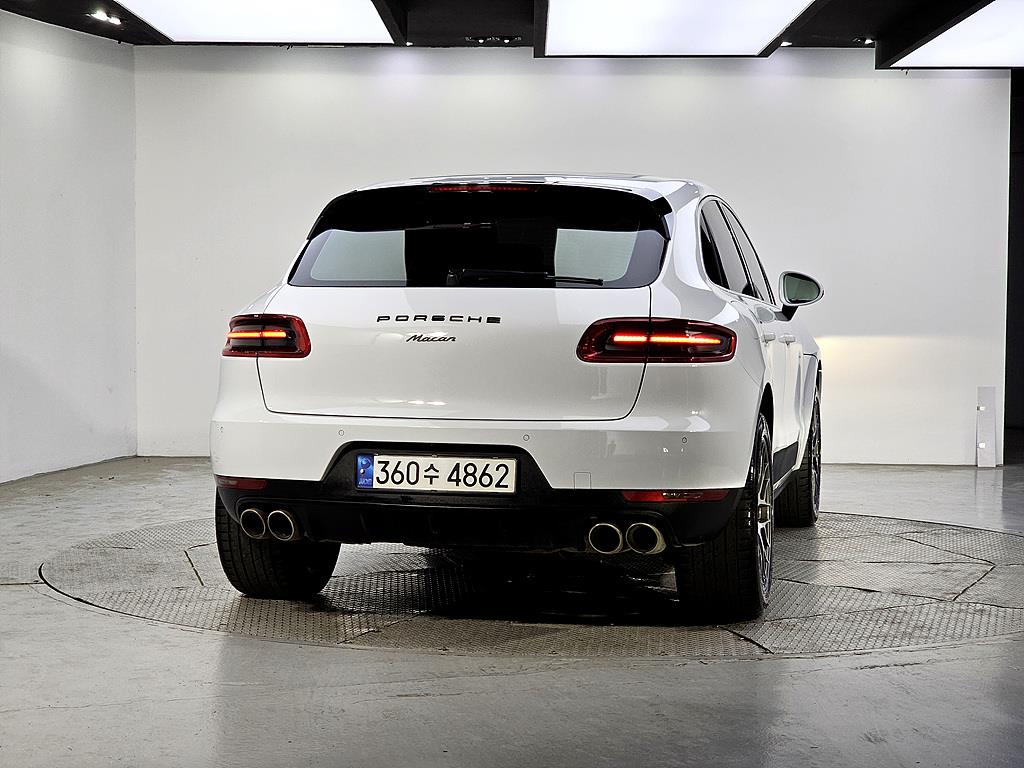 Porsche Macan - Vista 3