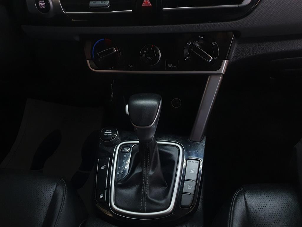 KIA Seltos - Vista 7