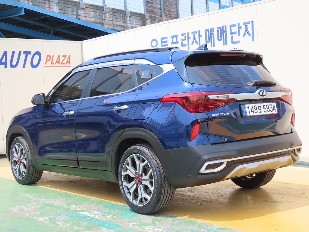 KIA Seltos - Vista 3