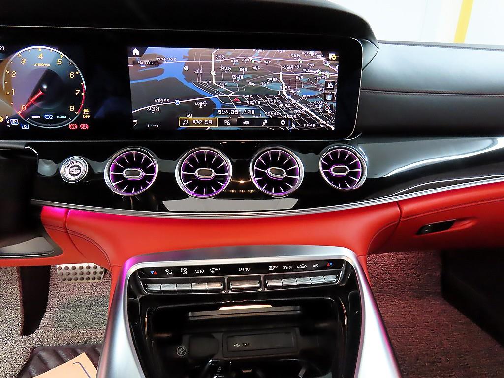 Mercedes Benz AMG GT 2022 Blanco - Importación desde Corea - HF Imports Iquique - Foto 13