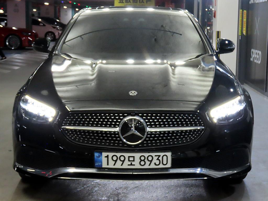 Mercedes Benz E class - Vista 2