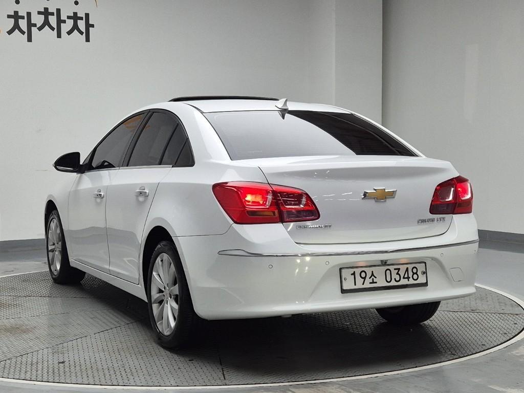 Chevrolet Cruise - Vista 2