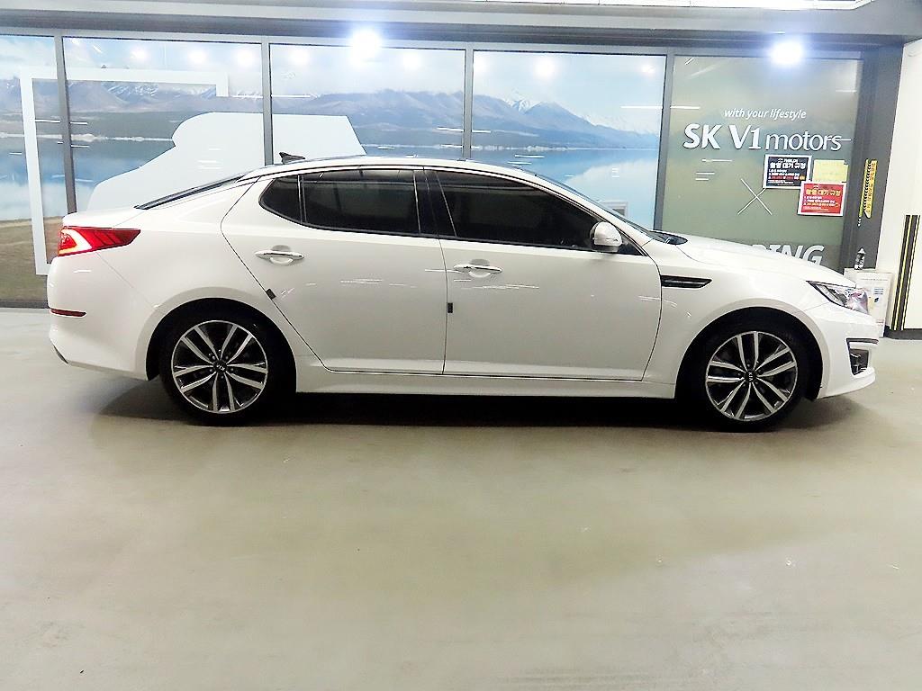 KIA K5 - Vista 3