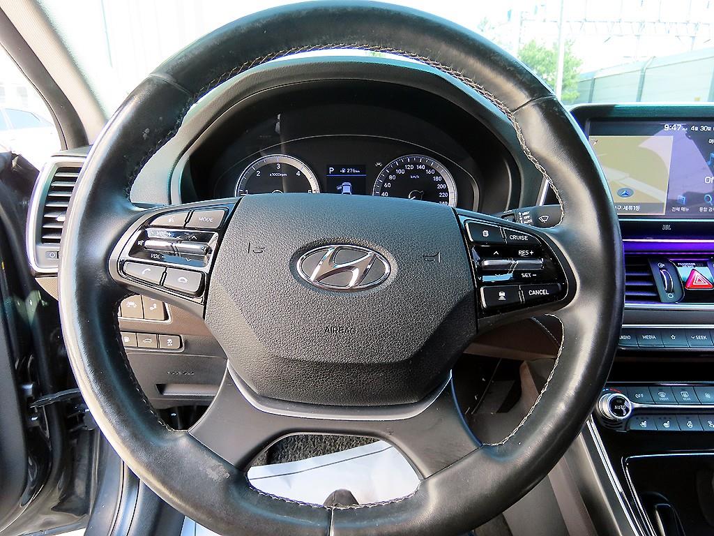 HYUNDAI Grandeur - Vista 8