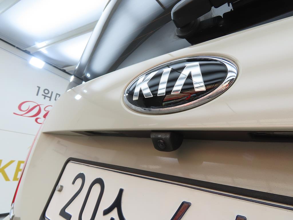 KIA Ray 2015 the color of pearl - Importación desde Corea - HF Imports Iquique - Foto 17