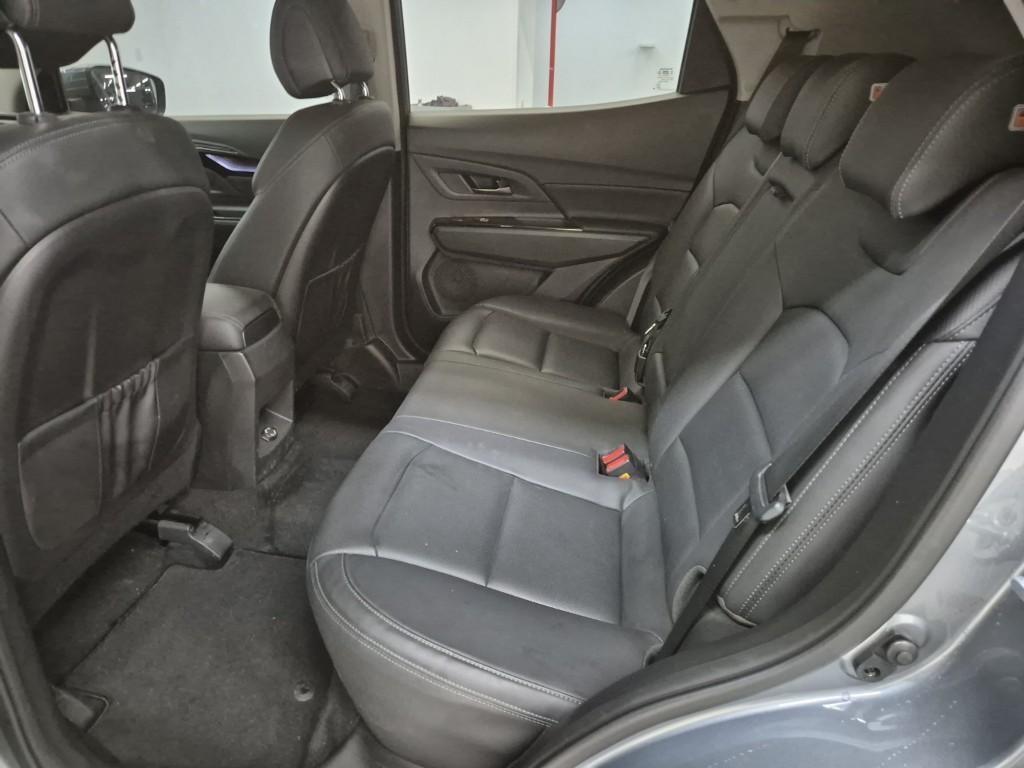 Ssangyong Korando - Vista 12