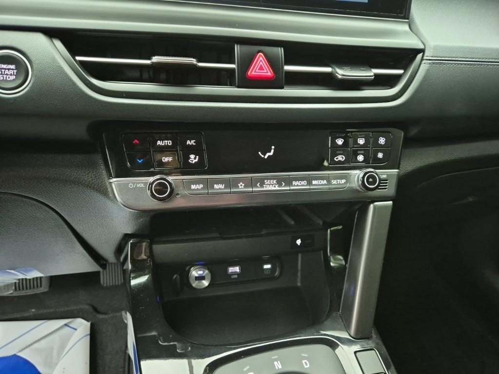 KIA Seltos - Vista 10