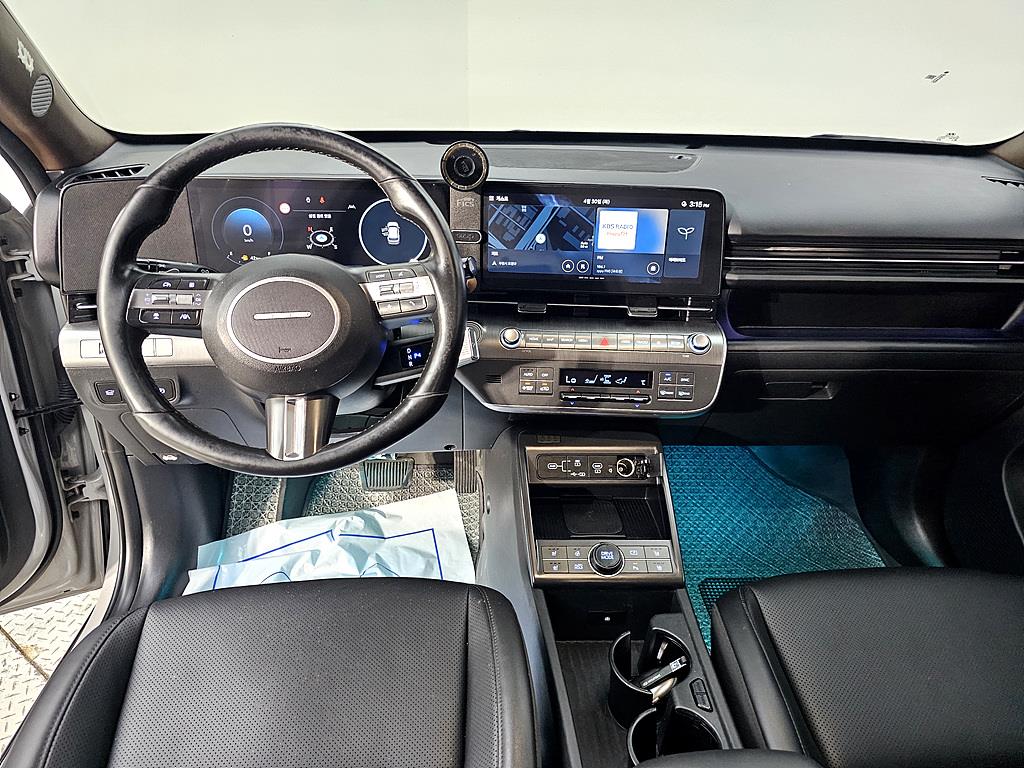 HYUNDAI Kona - Vista 5
