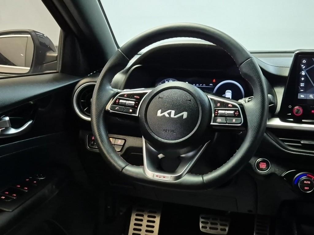 KIA K3 - Vista 9