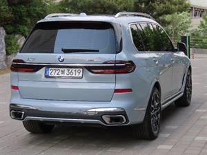 BMW X7 - Vista 6