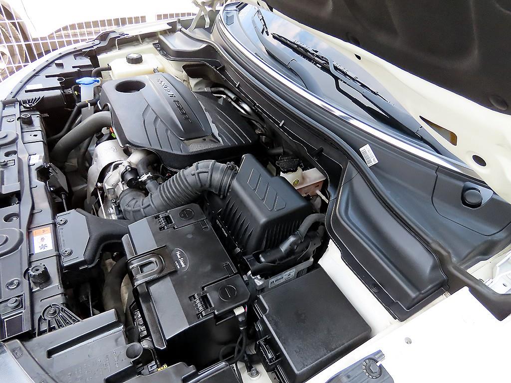 Ssangyong Tivoli 2022 Blanco - Importación desde Corea - HF Imports Iquique - Foto 18