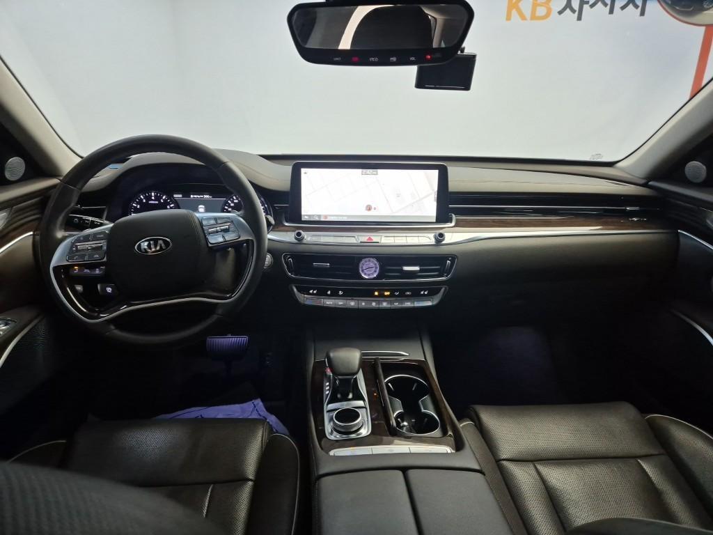 KIA K9 - Vista 7