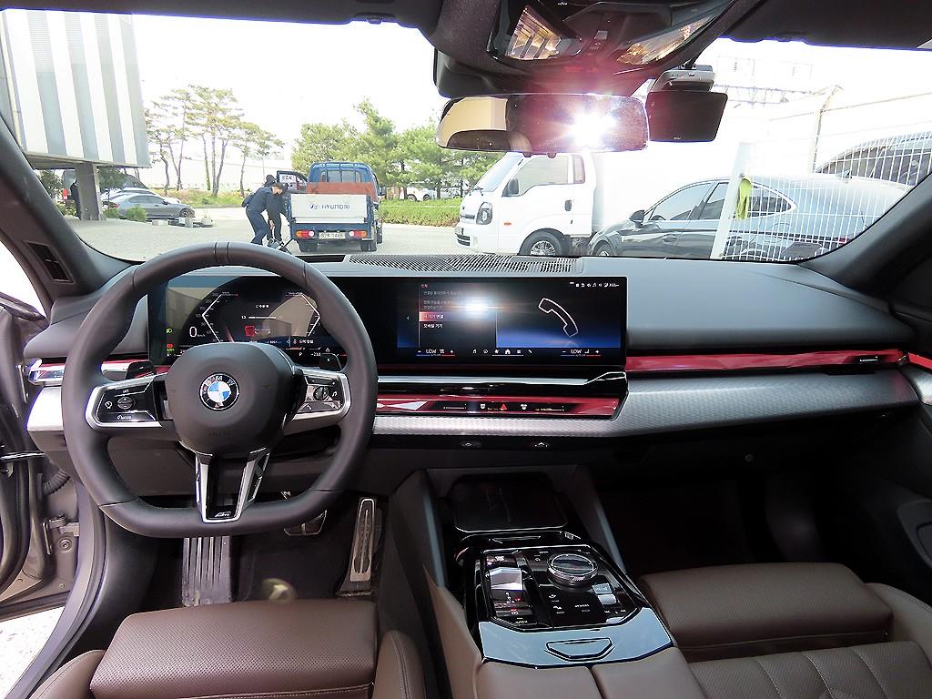 BMW 5 Series - Vista 7