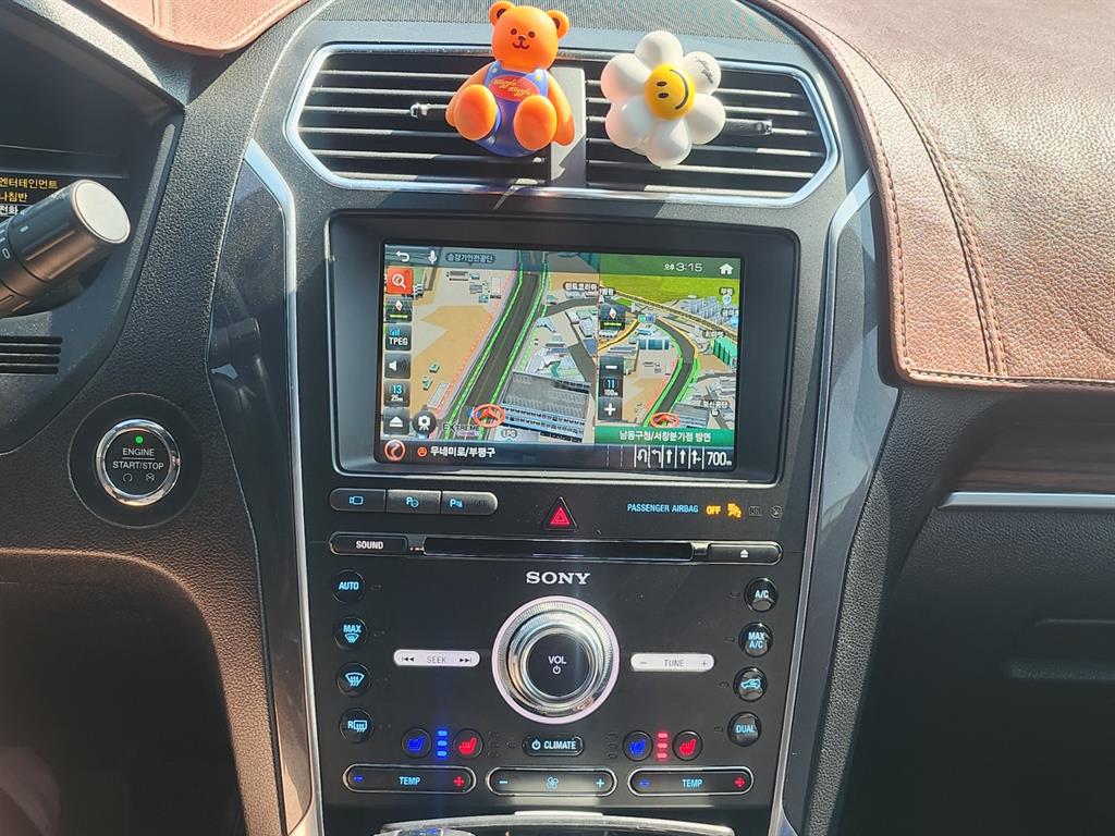 Ford Explorer - Vista 9