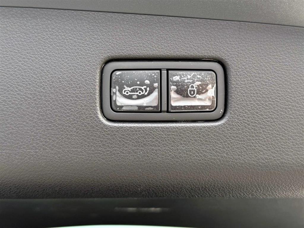 Genesis GV70 2025 Gris - Importación desde Corea - HF Imports Iquique - Foto 18