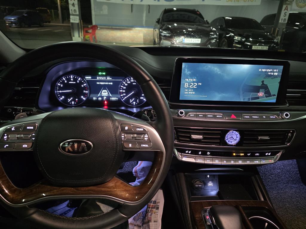 KIA K9 - Vista 5
