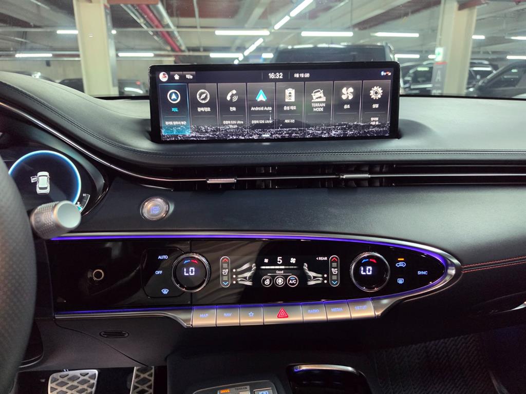 Genesis GV70 2022 Negro - Importación desde Corea - HF Imports Iquique - Foto 13