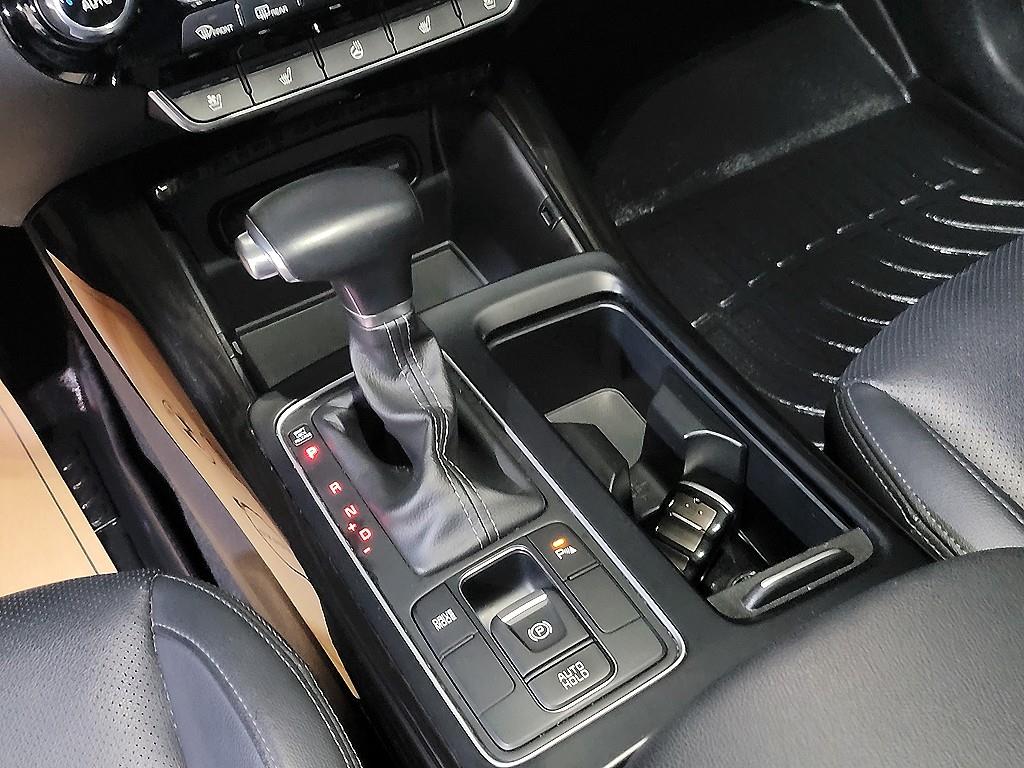 KIA Sorento - Vista 12
