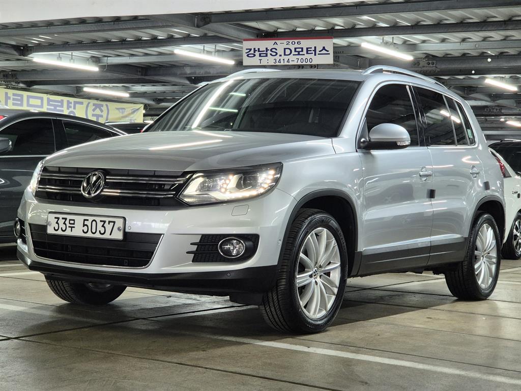Volkswagen Tiguan - Vista 2