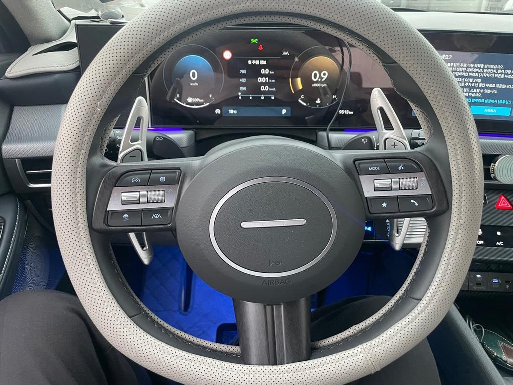 HYUNDAI Sonata - Vista 7