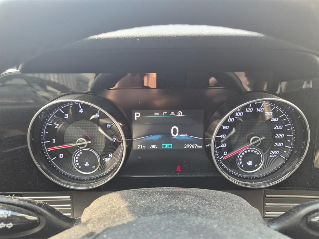 HYUNDAI Grandeur - Vista 6