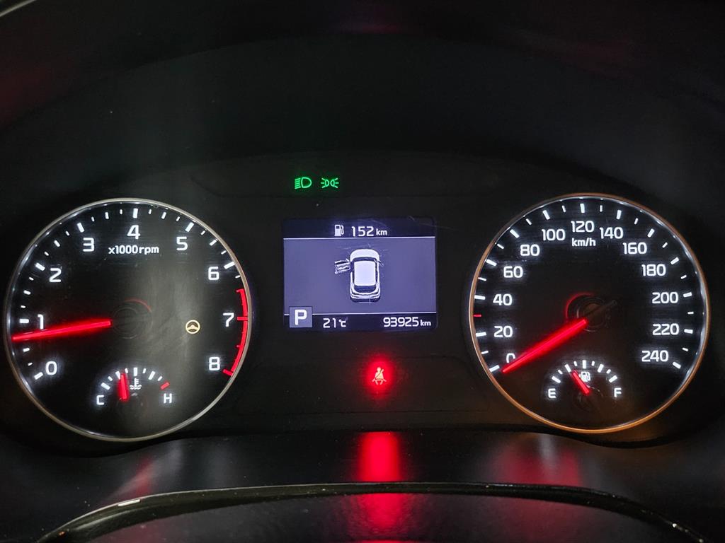 KIA Seltos - Vista 9