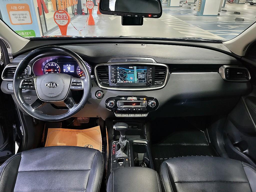 KIA Sorento - Vista 6