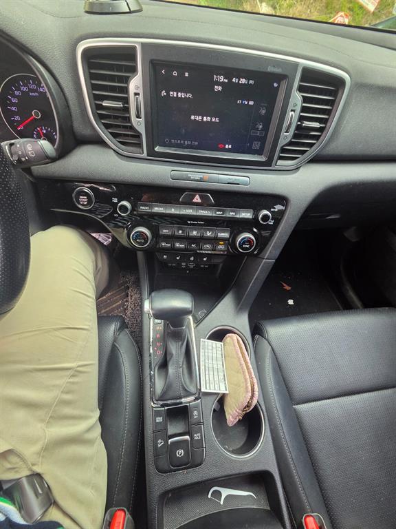 KIA Sportage - Vista 4