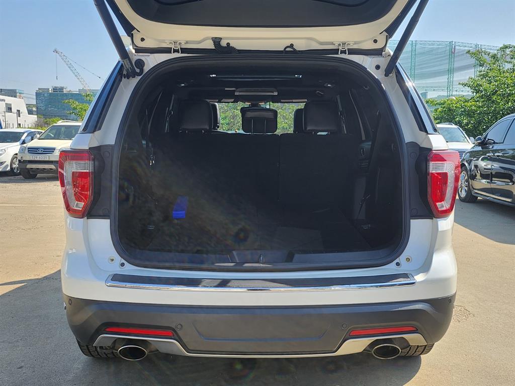 Ford Explorer 2018 Blanco - Importación desde Corea - HF Imports Iquique - Foto 18