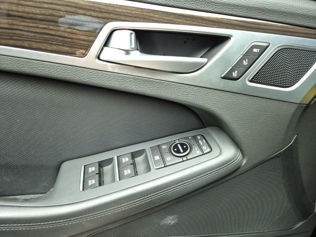 Genesis G80 2027 Negro - Importación desde Corea - HF Imports Iquique - Foto 17